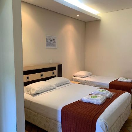 Hotel Tropeiro Da Lapa Lapa  エクステリア 写真