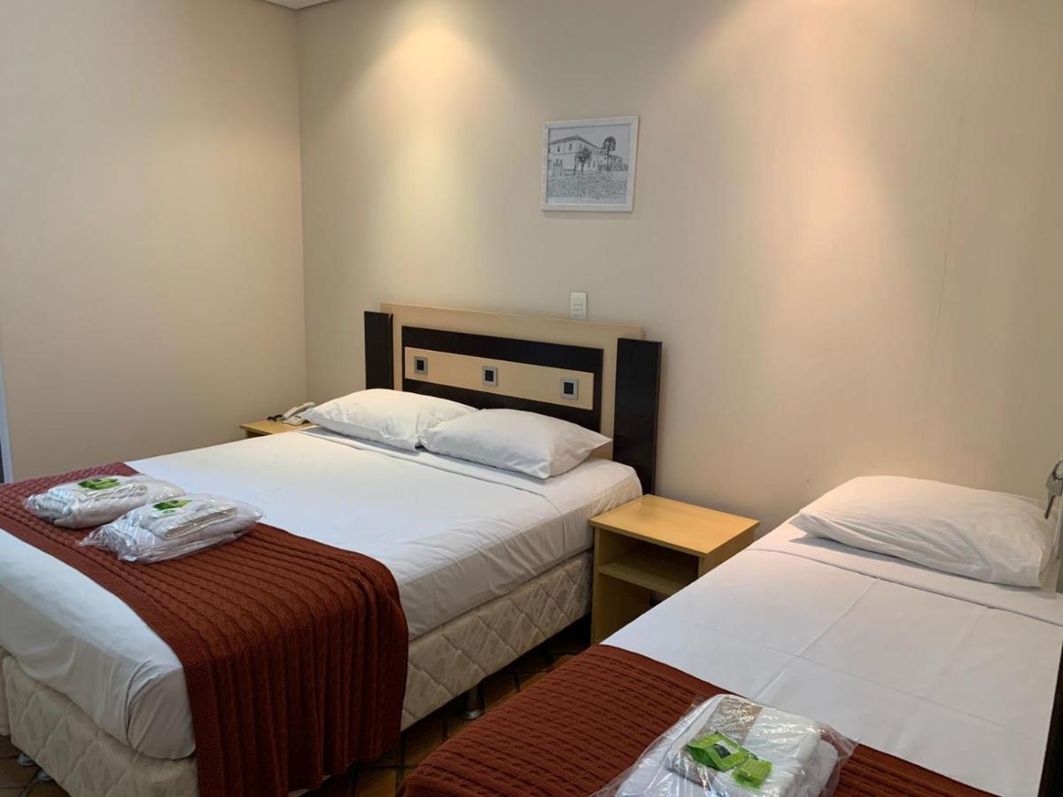 Hotel Tropeiro Da Lapa Lapa  エクステリア 写真