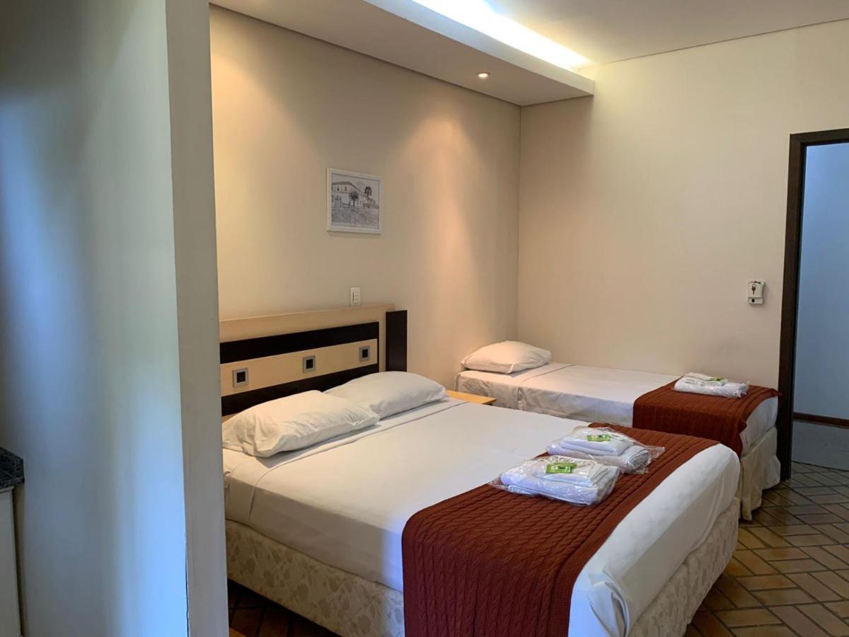 Hotel Tropeiro Da Lapa Lapa  エクステリア 写真